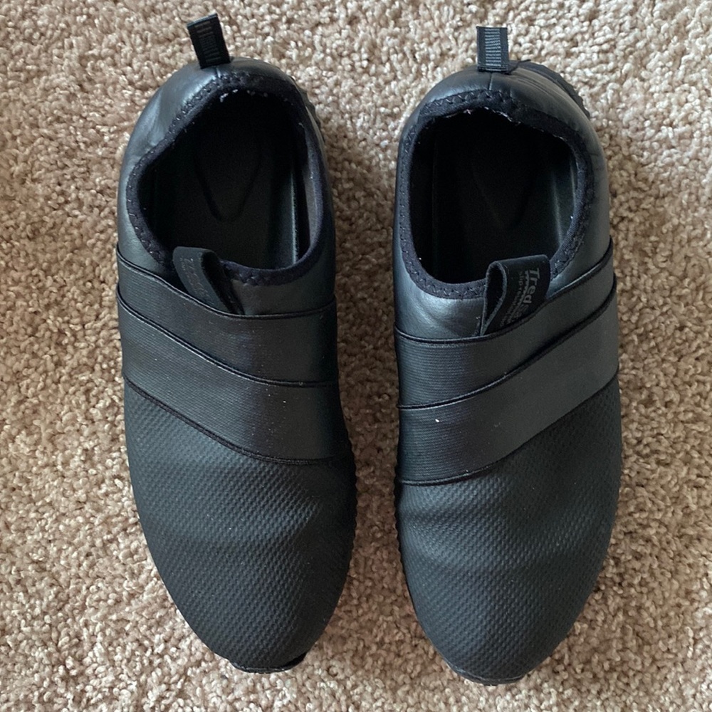 Work shoes